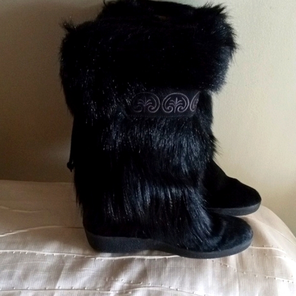 Technica Full Fur Boots - Picture 3 of 6
